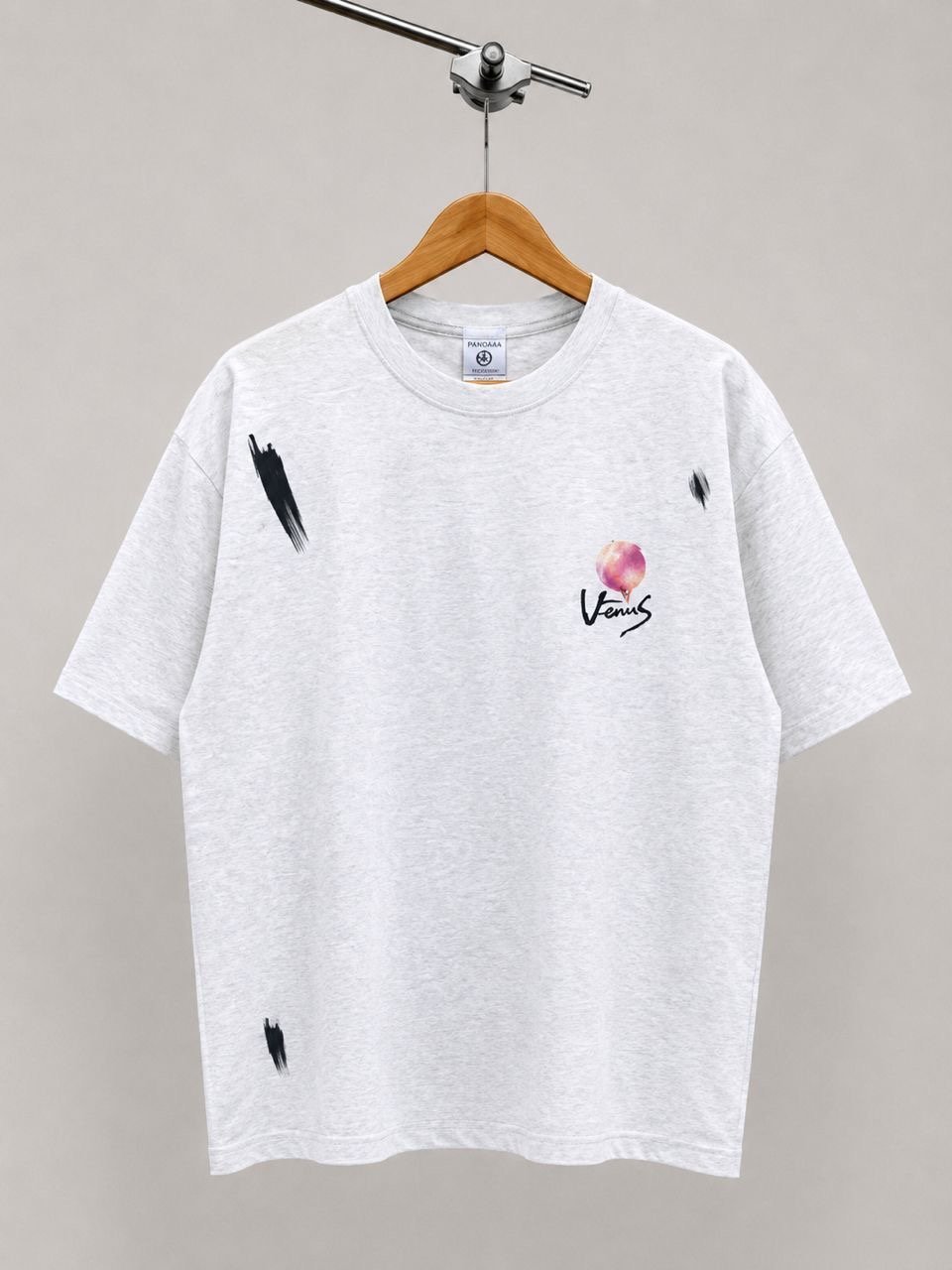 T- shirt