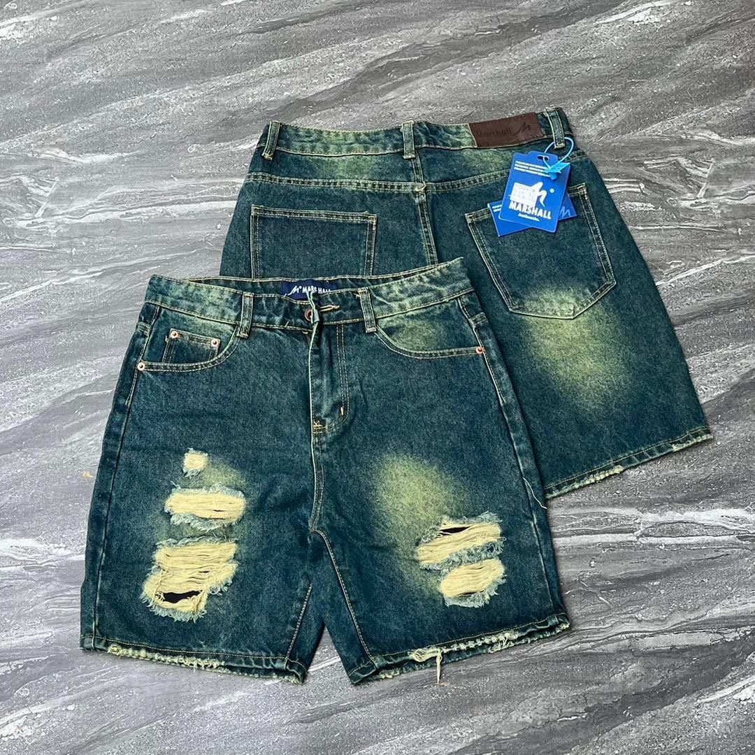 Short jeans