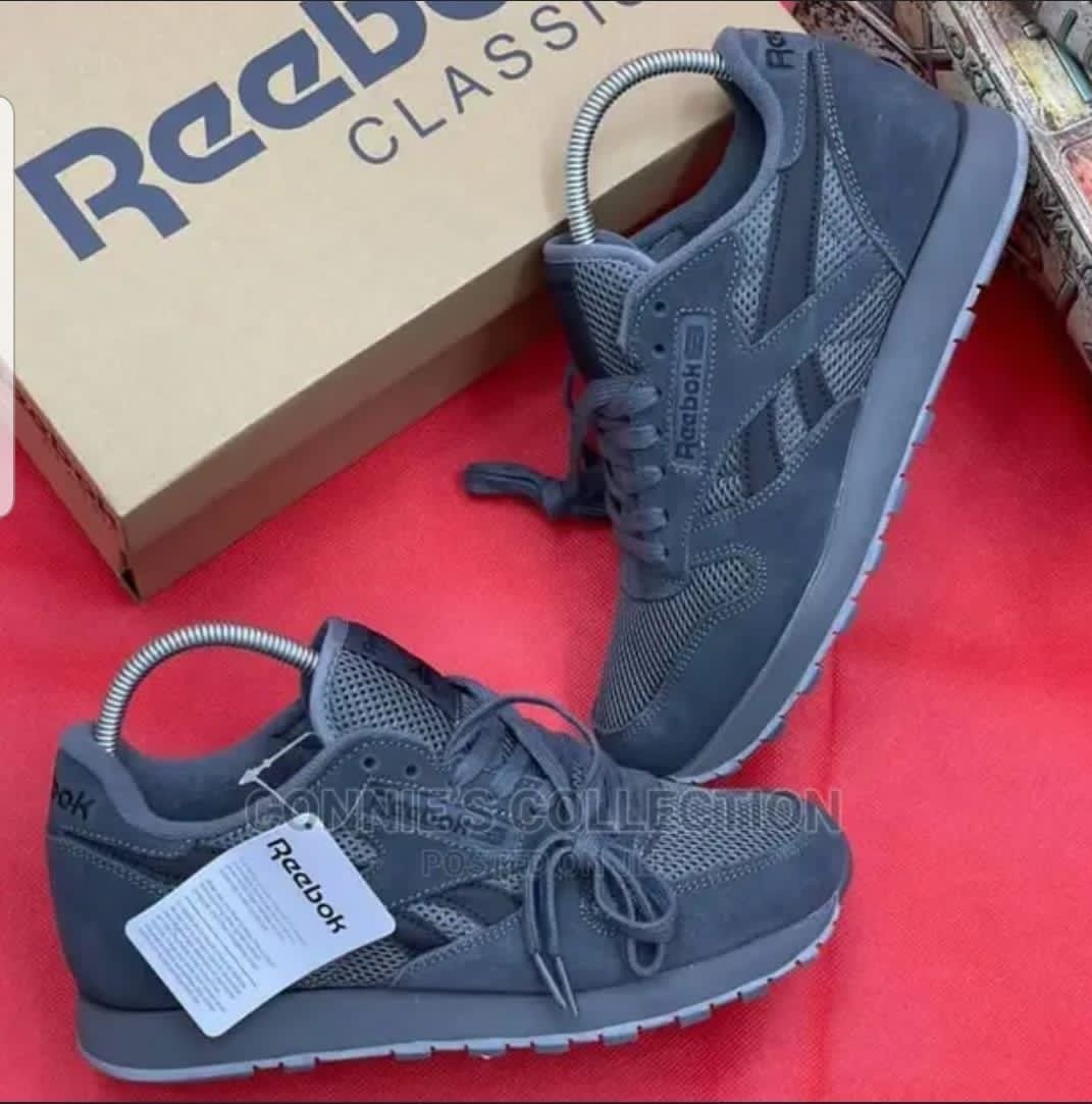 Reebok classic