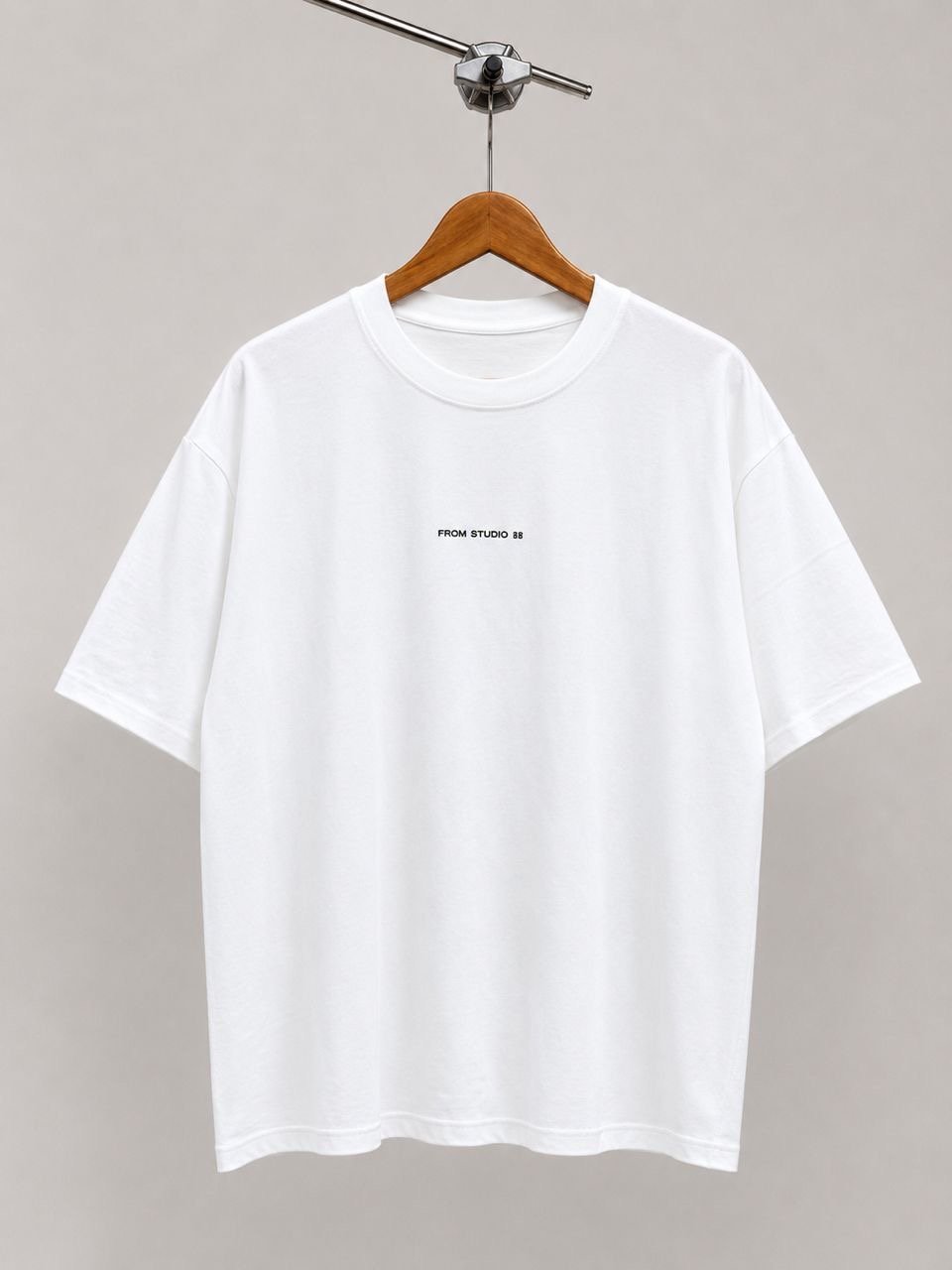 T- shirt