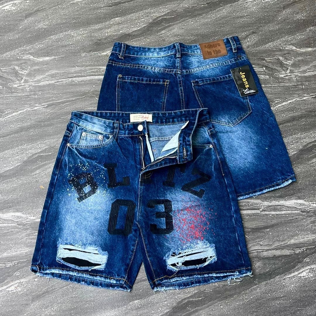 Short jeans