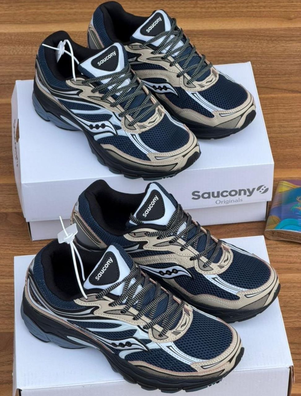 Saucony ProGrid Omni 9