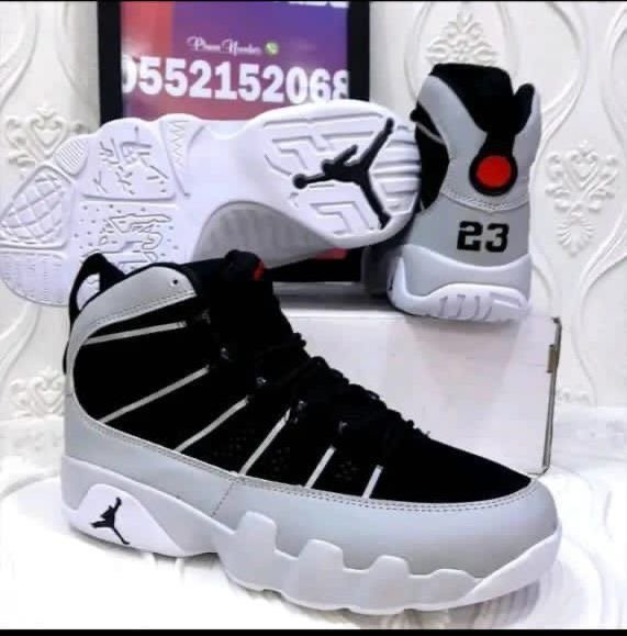 Air Jordan 9 Retro